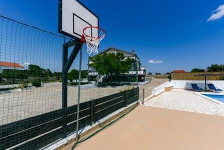 Villa Luka Donje Rastane Ngoại thất bức ảnh