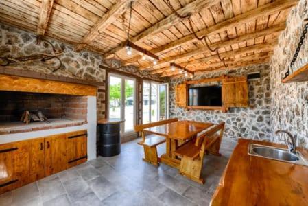 Villa Luka Donje Rastane Ngoại thất bức ảnh